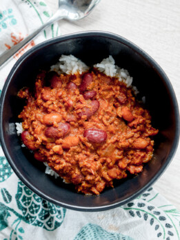 zippy's Hawaiian chili over rice
